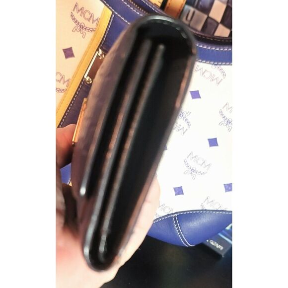 MCM - Limited Edition Monogram Shoulder Bag w/ Croc Embossed Wallet - Picture 16 of 16